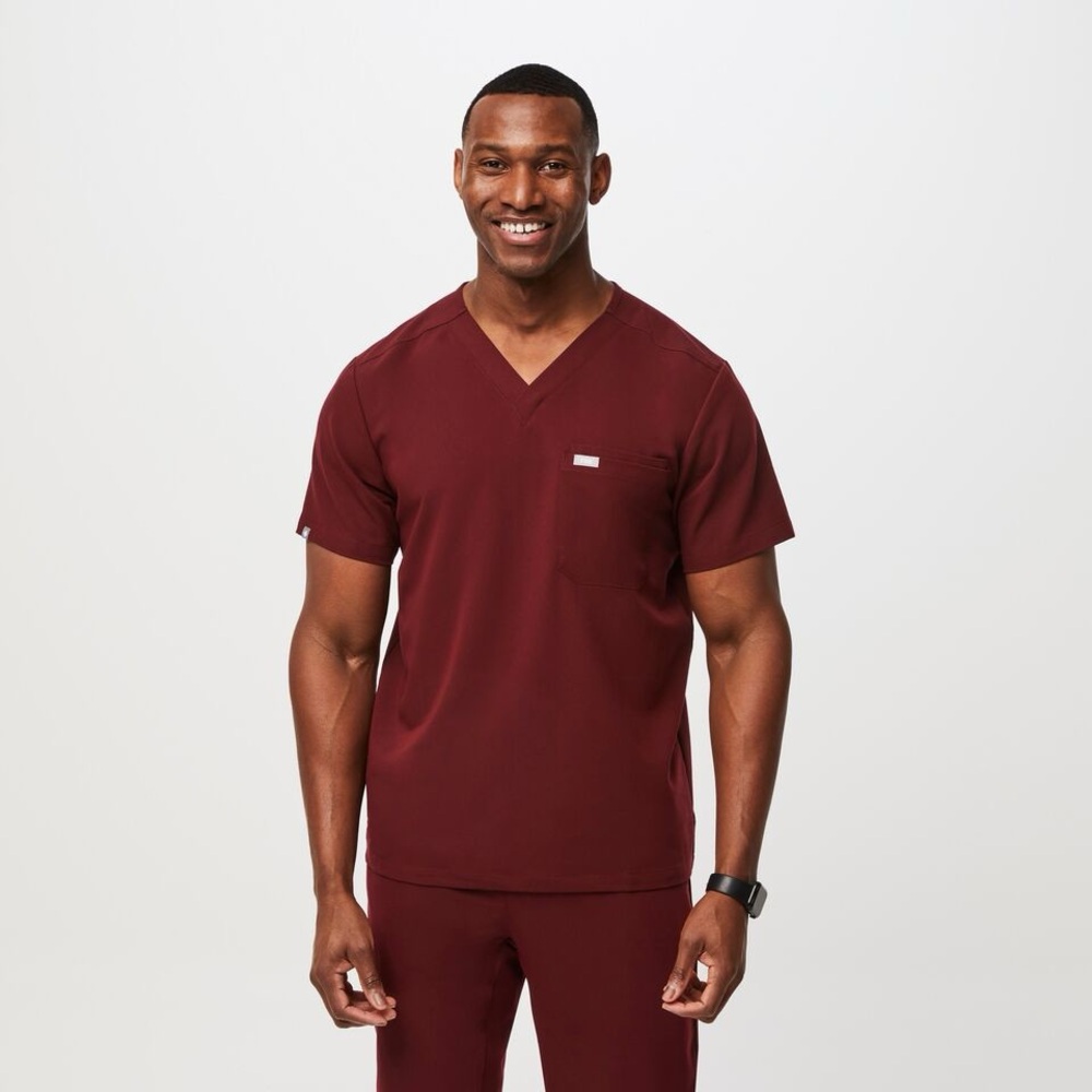 Figs Leon FIONx Three Pocket Burgundy Short Sleeve Scrub Top